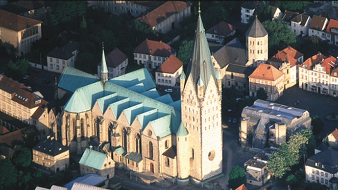 Veranstaltungsankündigung mit dem handgeschriebenen Text des "Westfalienlieds" (Bild: LWL/Wolff)