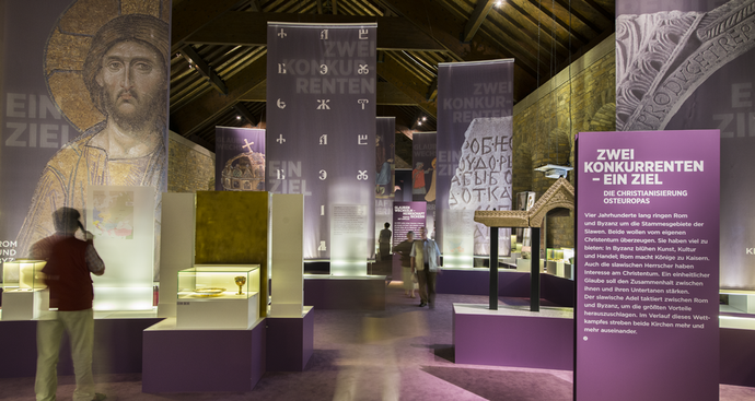 Blick in die Ausstellung "Credo".